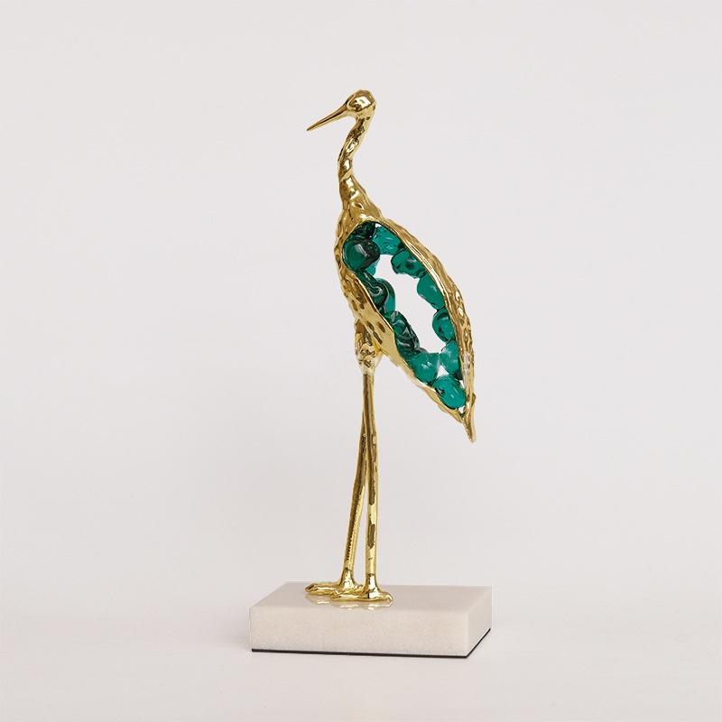 Metallhandwerk Simulierte Tierskulptur Kristallkranich Grüner Edelstein Vogel Dekorative Figuren Heimdekorationszubehör