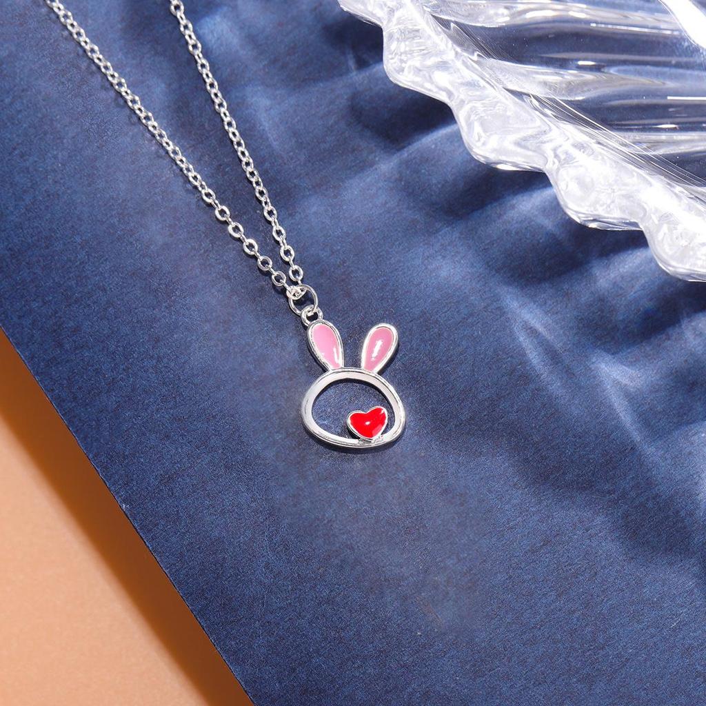 Charming Rabbit Heart Clavicle Necklace for Women