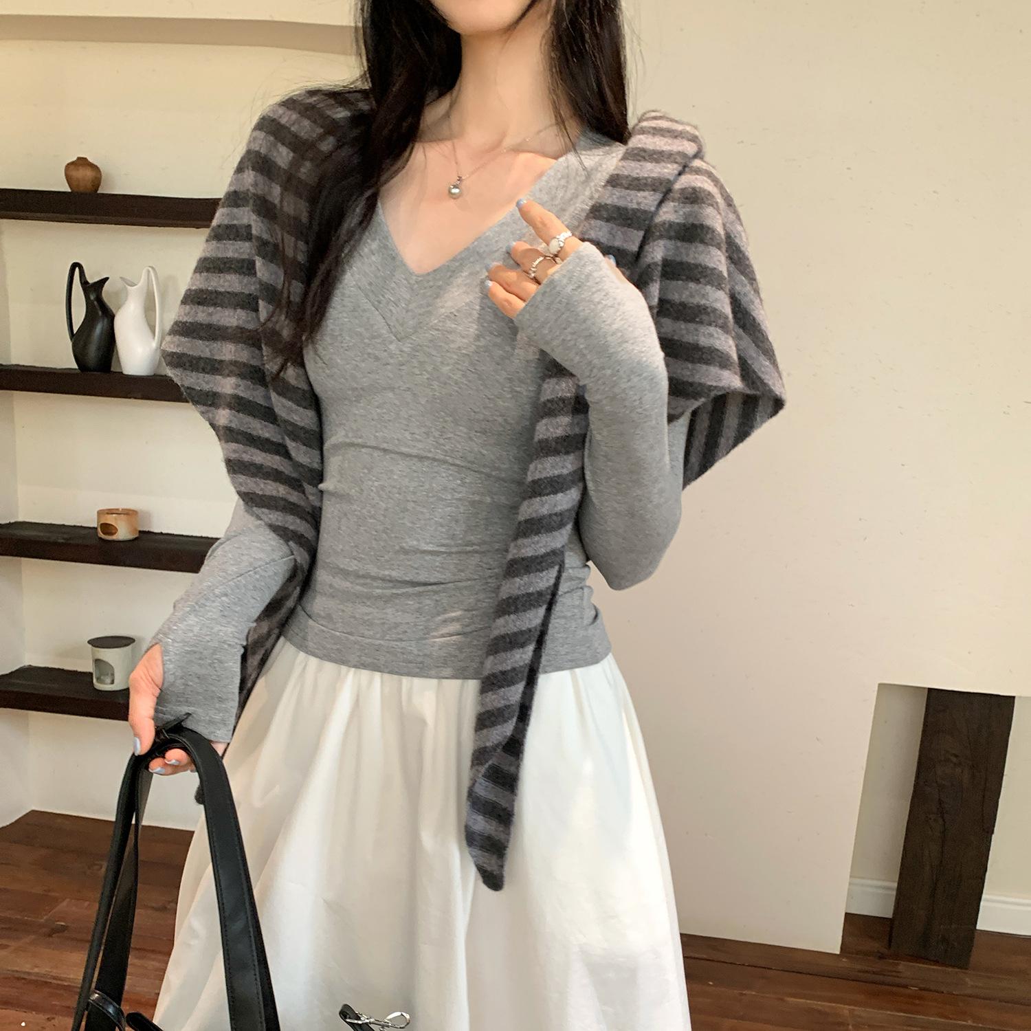 Women s V-Neck White Slim-Fit Long-Sleeve Short Top - Fall/Winter 2025 New Arrival XL серый