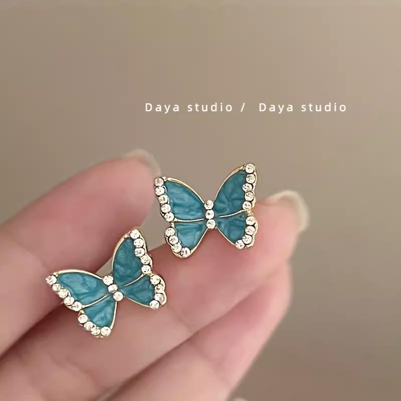 2024 Trendy Colorful Flower Stud Earrings for Women - Summer Fresh Design