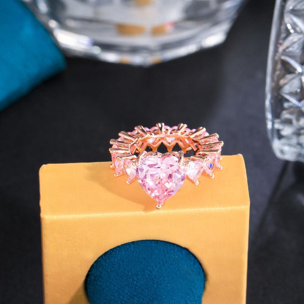 

Design Heart Ring Full Of Zircon Love Ring Copper Gold Plated Jewelry Hip Hop 9