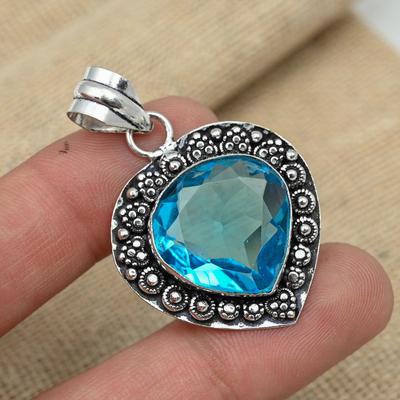 Attraenti gioielli con ciondolo fatti a mano in argento sterling massiccio 925 con pietra preziosa topazio blu