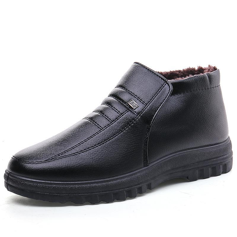 Men's Non-Slip Winter Cotton Shoes: Warm, Velvet-Lined, Soft Sole, Thickened for Outdoor Wear, Ideal for the Elderly.