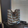 Fashion and literary big bag women's new lazy style plaid daily commuting simple and versatile shoulder bag