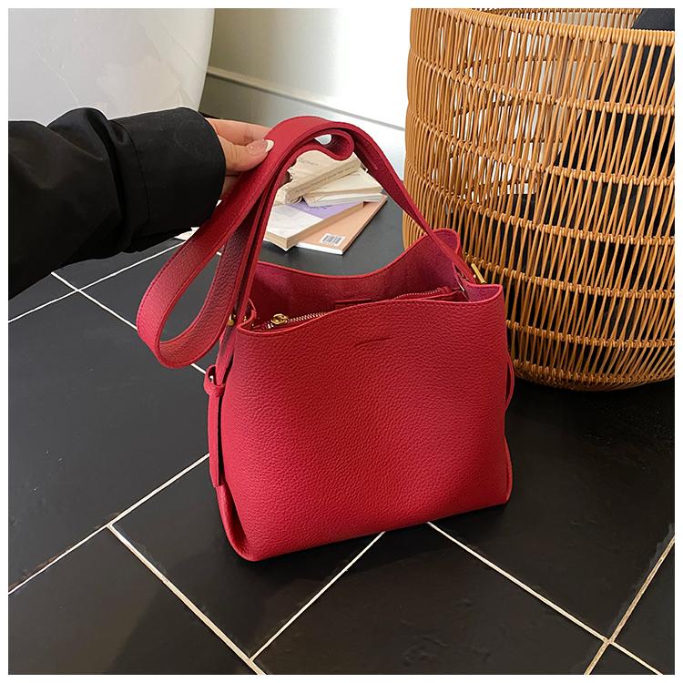 Pu Solid Sewing Shoulder Bags Large Capacity 2026  Women's Bags Simple Fashi Versatile Soft Designer Tote Bag