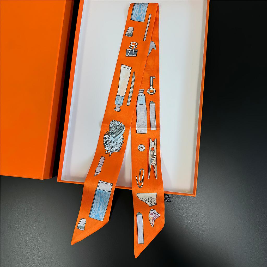 Gorgeous Saddle Twill Silk Scarf Women Fashion Scarf Luxury Skinny Bag Scarves Brand Design Foulard  Neckerchief Hair Headband