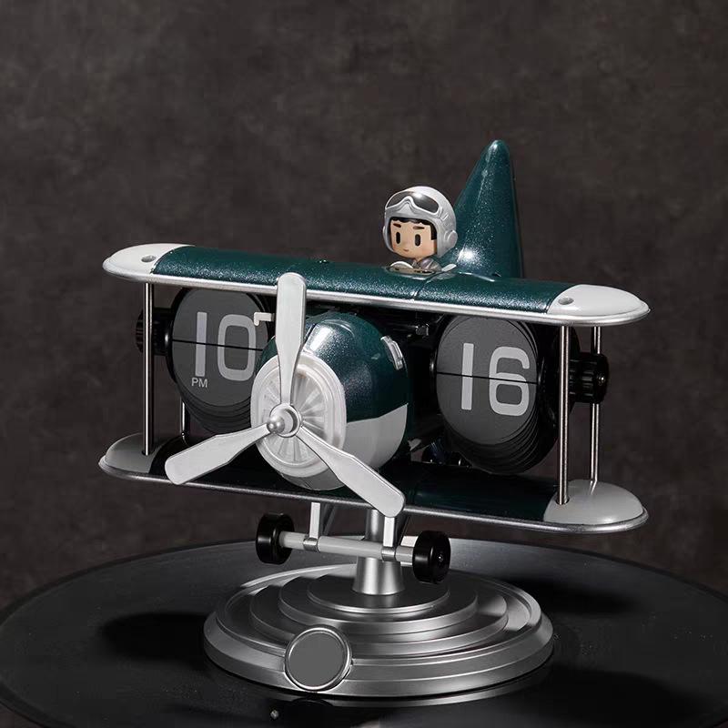 

Retro Mechanical Airplane Page-Turning Clock - Creative Desktop Ornament & Living Room Decoration