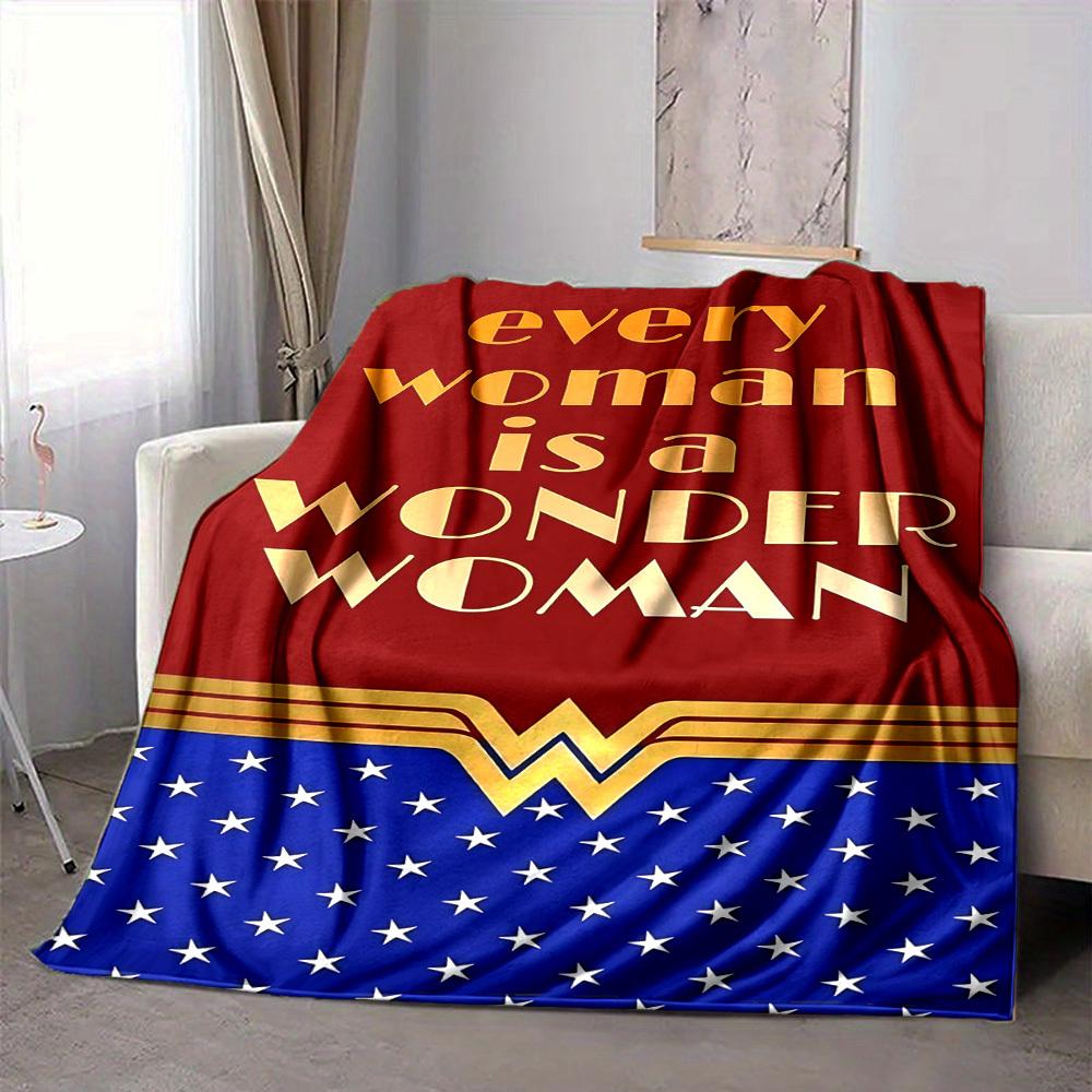 1pc Wonder Woman Flannel Throw Blanket Lightweight Soft Warm All Season Blanket for Sofa, Bed, Travel, Camping L1024199