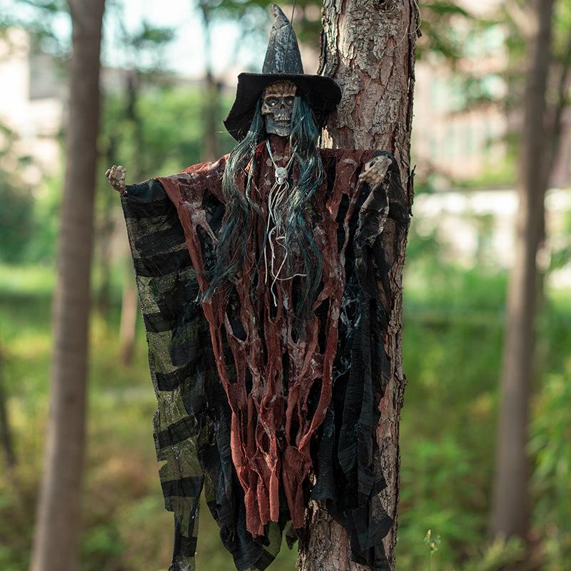 Halloween Horror Props, Haunted House Decorations Electric Toys Sound Emitting Voice Controlled Skeletons Small Hanging Ghosts