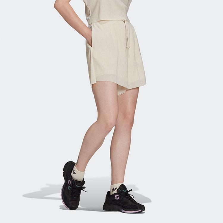 adidas Originals Tinta Unita Ricamato Micro Logo Allacciatura Sportivi Casual Pantaloncini Pantaloncini Donna Bianco HF7548