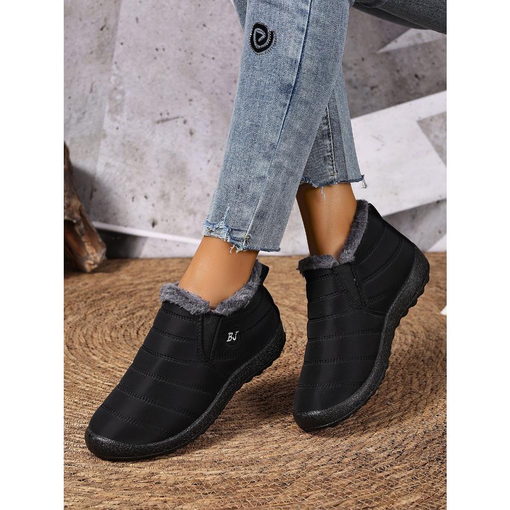 Women's Shoes with Winter Velvet and Thick Snow Anti Slip, Wearing Women's Boots for Warmth and Snow Boots