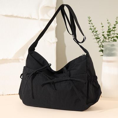 Zjednodušená nylonová uzlová taška přes rameno pro dojíždění Ženská crossbody taška Velká kapacita Trendy tote taška