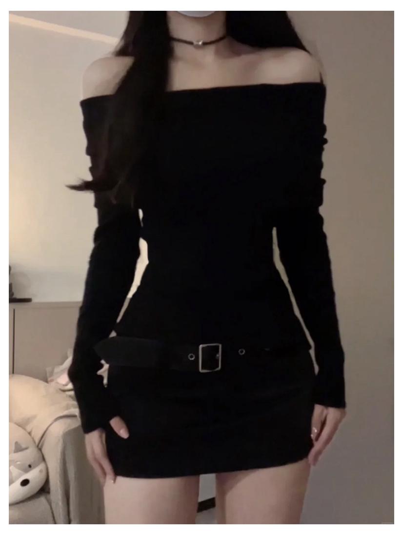 

Women s Red Off-Shoulder Bodycon Dress with Overcoat - Slim-Fit, Sexy Autumn/Winter Outfit for Mature Women Small