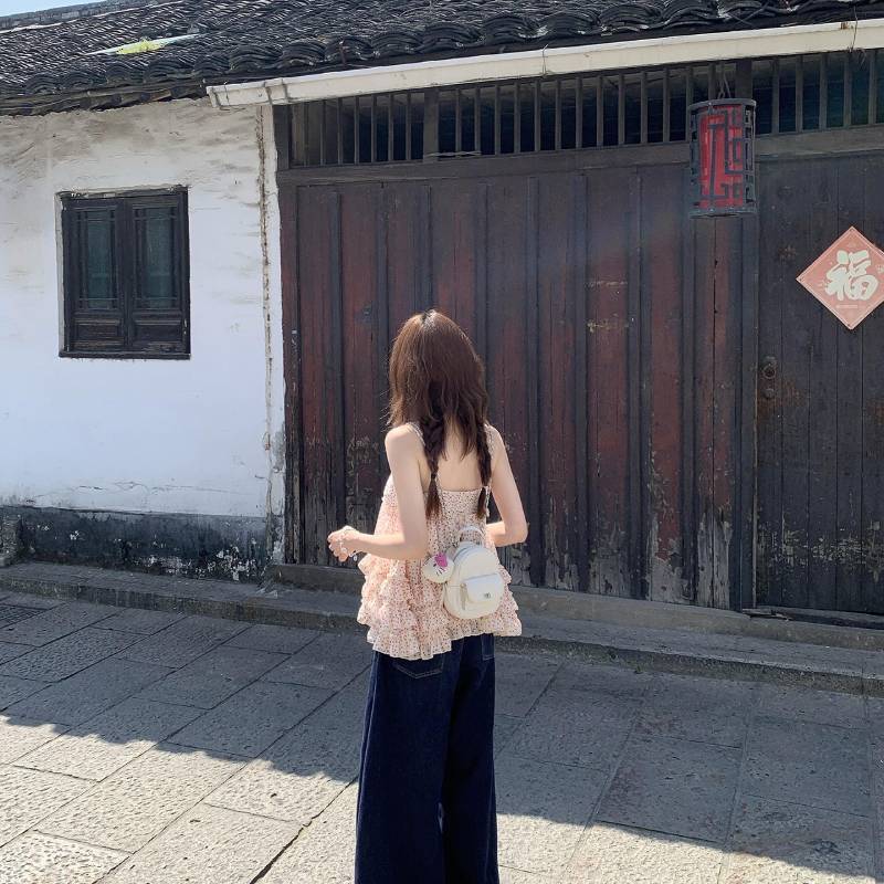 Polyester Spotted Blouse With Asymmetric Hem And Slim Fit For Summer Fashion