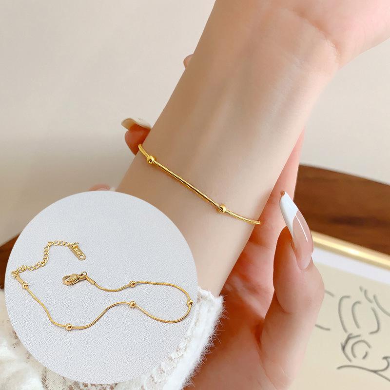 Elegant 18K Gold Titanium Steel Bracelets: European & American Fashion, Non-fading, Women's Versatile Personality Hand Jewelry