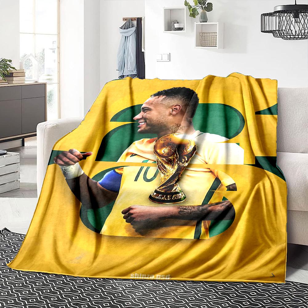 Atmungsaktive und warme Flanelldecke mit Aufdruck einer brasilianischen Fußballlegende, ein stilvolles Geschenk für Zuhause, geeignet für Zuhause, Büro und als Tagesdecke. 15a133