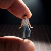 1/64 Scale Miniature Resin Sitting People Figurine Handcrafted With Detailed Painting For Home Decors And Model Displays