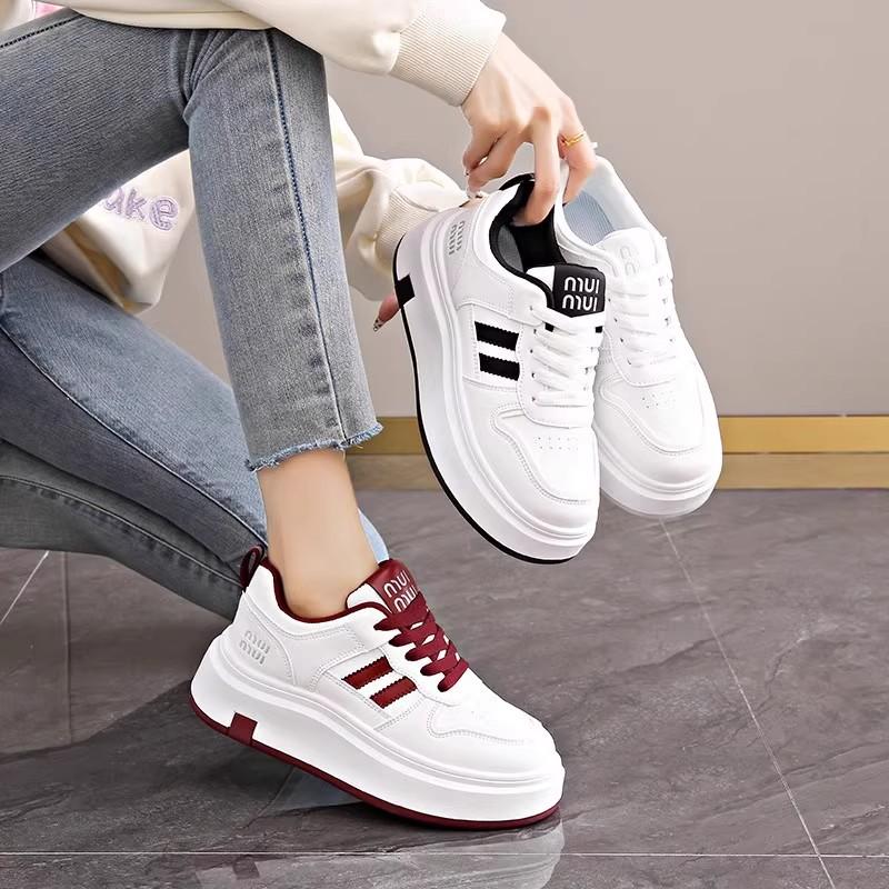 Thick-soled Little White Shoes Women's New Spring and Autumn Students Leather Soft-soled Sports with Skirts Casual Board Shoes