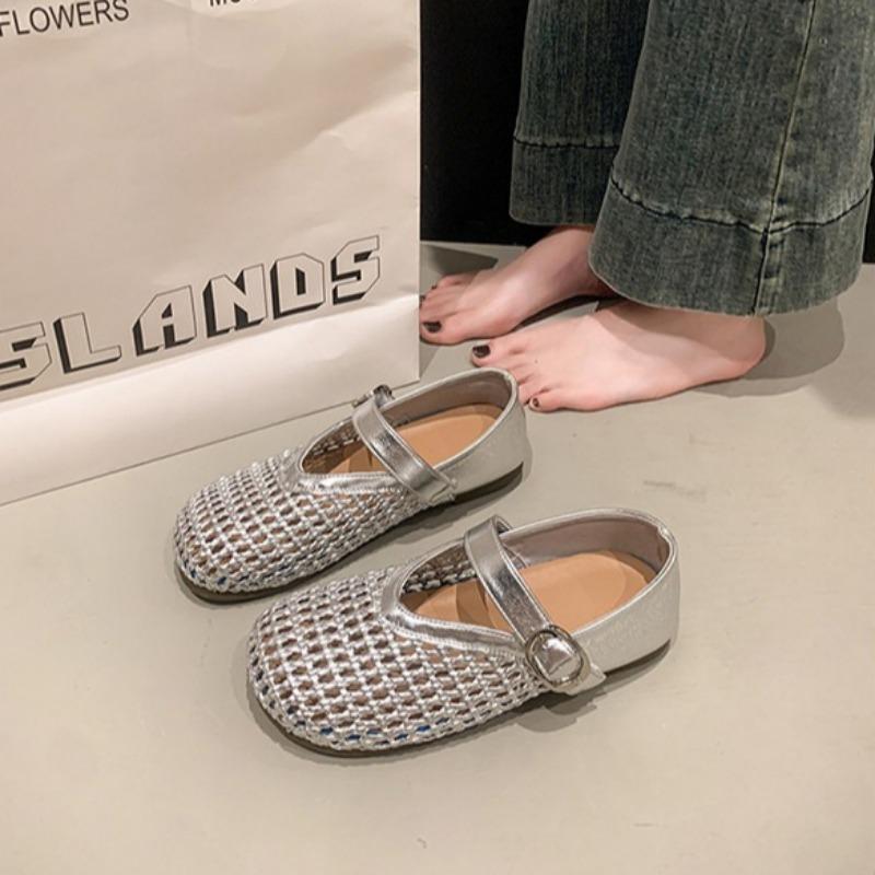 Girls Hollow Princess Leather Shoes Soft Sole Summer Fashion Sandals for Middle Big Kids