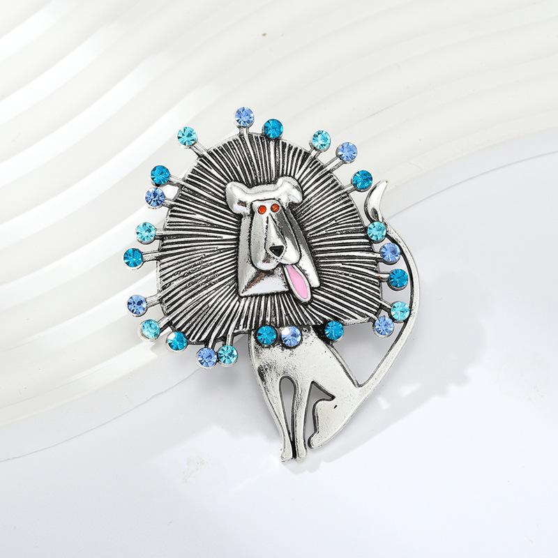 Retro Golden Lion Brooch Temperament High-end Men's Suit Accessories Animal Pin New Environmentally Friendly Corsage