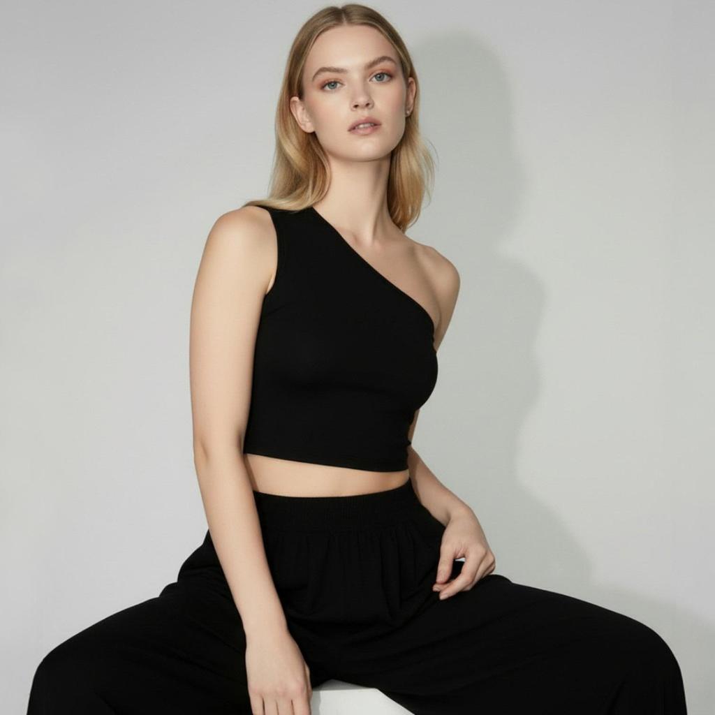 Irregular One-Shoulder Short Knit Crop Top - Women's Niche Fashion