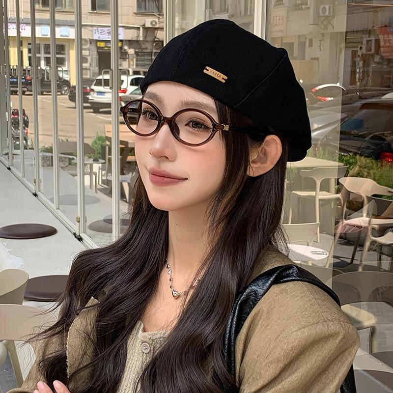 Autumn and Winter New Style British Retro Ins Small Label Reverse Beret Korean Style Casual Fashion Versatile Painter