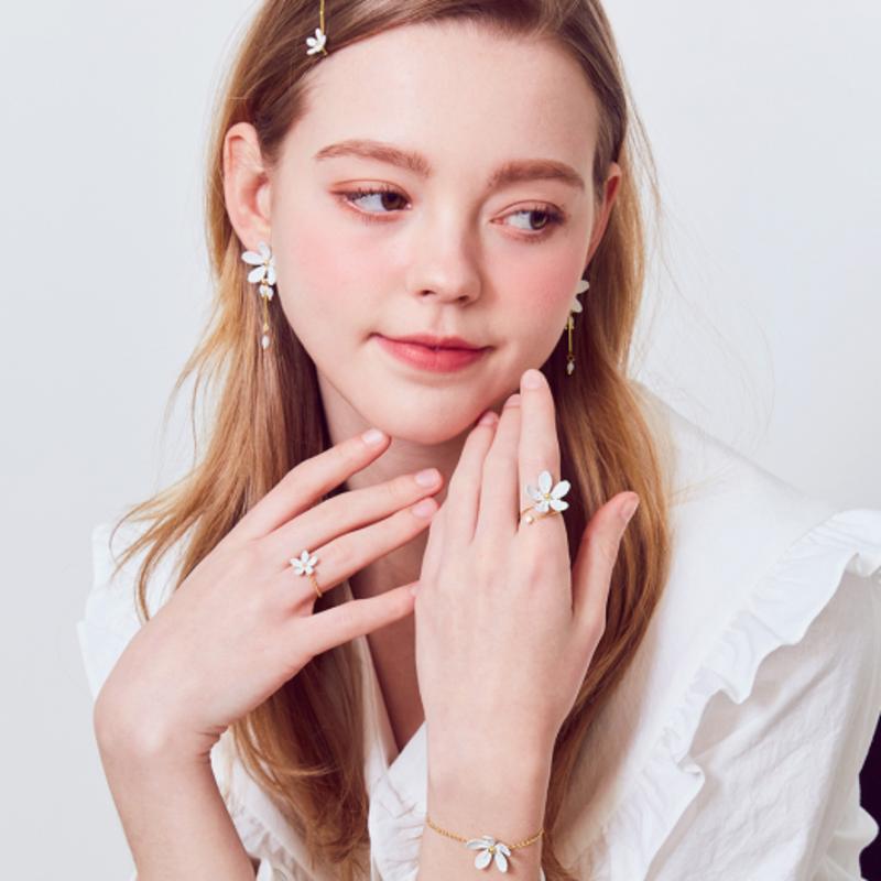 Dana Burton Mini Aconite Simple Hairpin