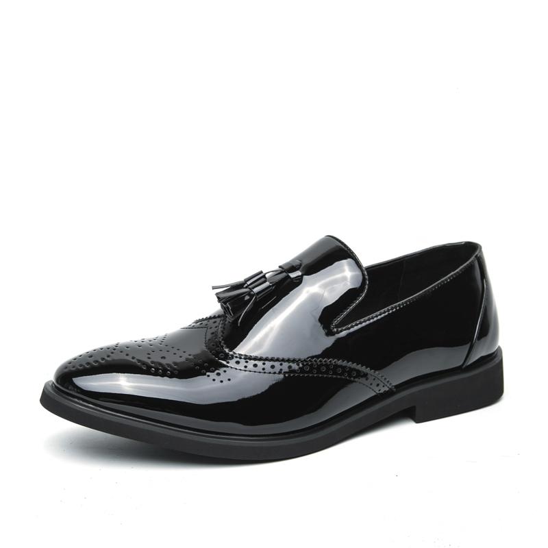 Fashion 2025 Fashion Golden Men's Social Shoe Casual Glitter Leather Loafers Shoes for Men Slip-on Pointed Toe Dress Shoes Men Footwear