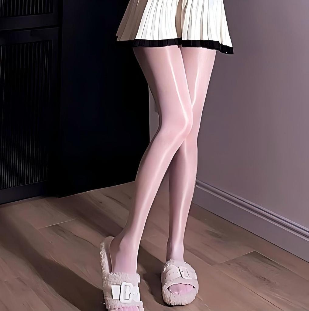 Sexy oily stockings women's black silk oily socks open-file mood uniform easy to tear taste temptation crotch-opening underwear
