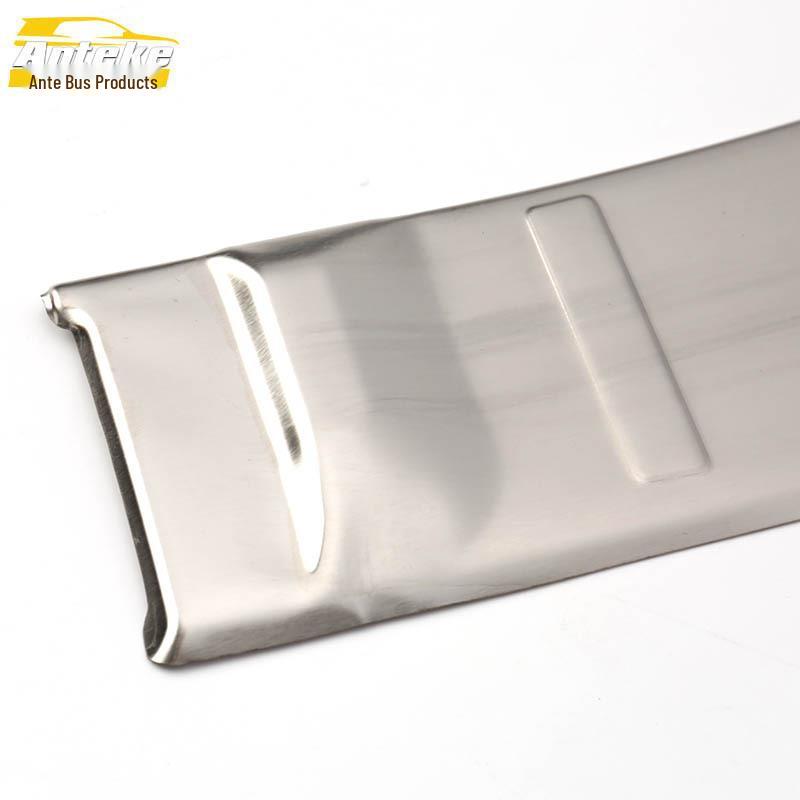 Outlander Rear Bumper Stainless Steel Tailgate Protection Strip and Decorative Sticker Accessories