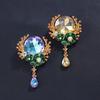 High Sense Gradual Change Crystal Glass Flower Brooch Temperament Fashion Fringed Pendant Clothing Accessories Pins Wholesale