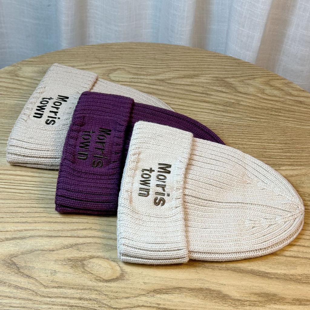 Autumn and Winter Knitted Hats Warm Ear Protection Woolen Hats for Men Fashionable Letters Cold Proof Baotou Hats Couple Pullover Hats for Women