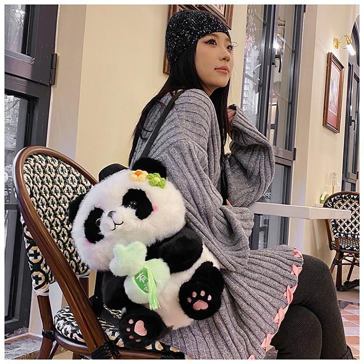 Plüsch-Rucksack mit Panda-Motiv für Mädchen, atmungsaktives Design und sicherer Reißverschluss für den täglichen Gebrauch
