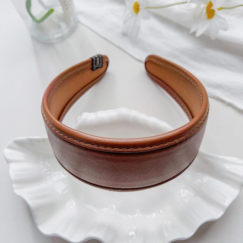 Breiter Leder-Stirnband Modisches Stirnband Hoher Oberdruck Haaraccessoire Haarspange