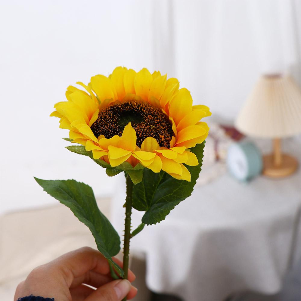 Home Layout Silk Flower Bride Gifts Artificial Sunflower Wedding Decor Flower DIY Sunflower Bouquet