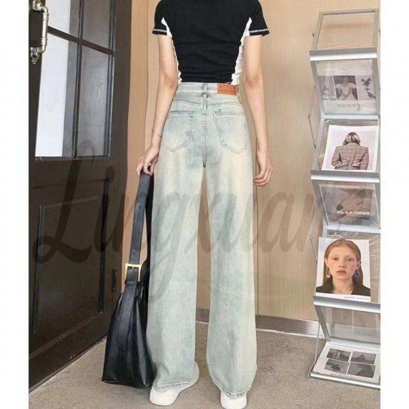 

2026 Spring High-Waisted Straight-Leg Jeans for Women, Loose Fit, Slimming, Korean Style, with Yellowish-Brown Leather Label. Medium