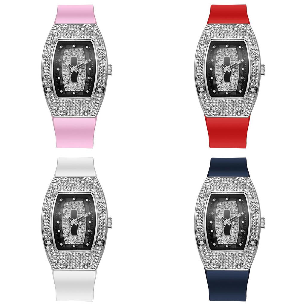 Fashion Women Barrel Shaped Quartz Watch With Silicone Strap For Casual Wear