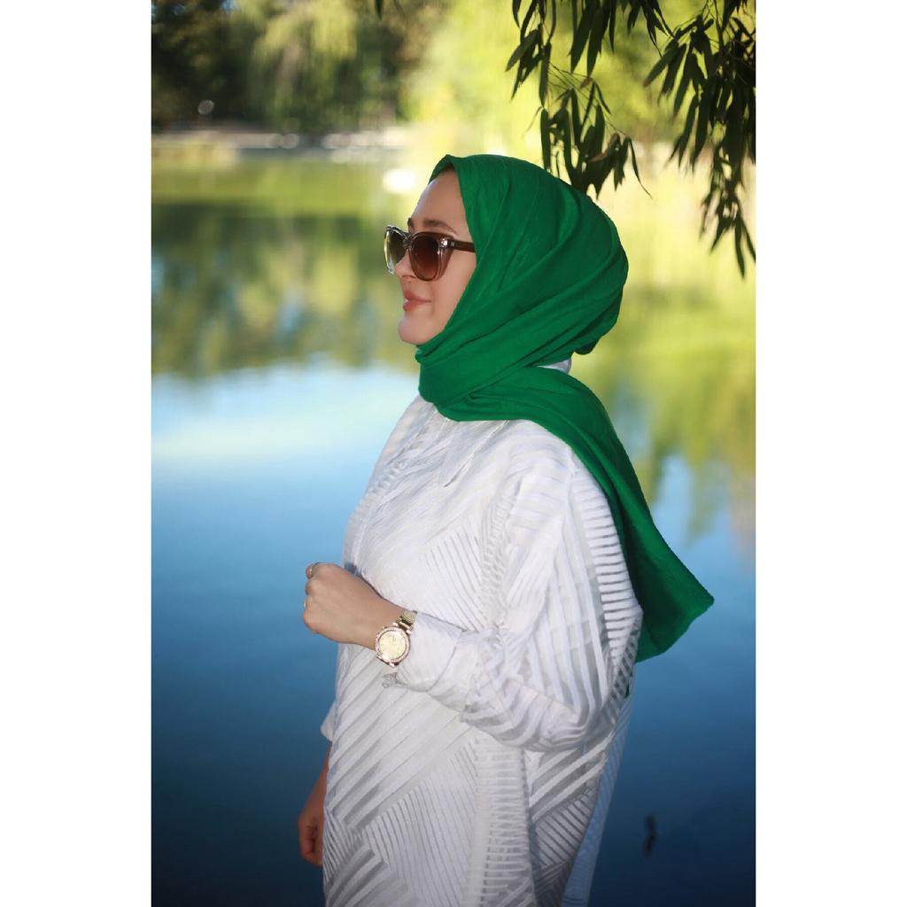 Hijab-Schal aus Bambus, Marineblau