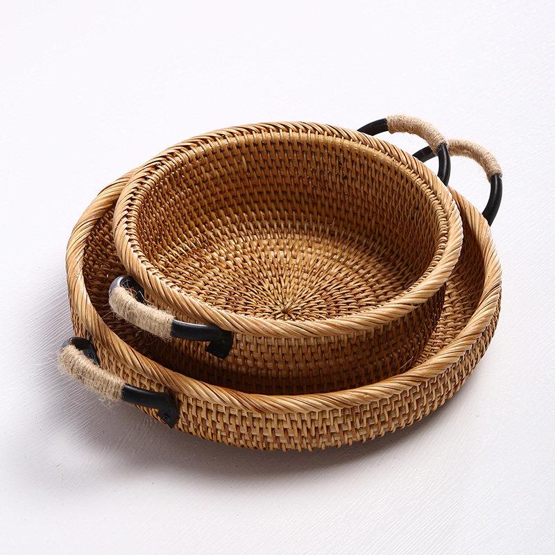 Handwoven Rattan Fruit Bowl Tray - Natural Woven Snack & Bread Serving Basket, Boho Style Tabletop Centerpiece for Kitchen