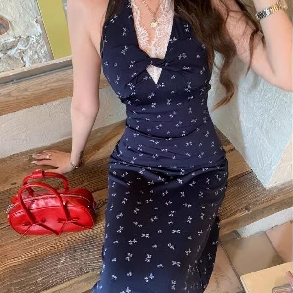 French lace V-neck neck suspender dress women's summer new floral waist temperament hip-wrapped dress