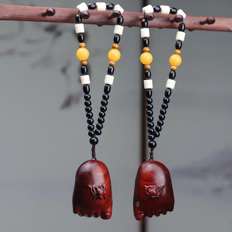 Sandalwood Pixiu Handheld Carved Pendant Ornament - Douyin Craft Gift