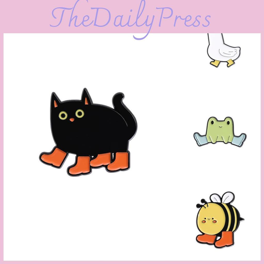 Whimsical Animal Cartoon Brooches In Metal With Fun Designs For Personalized Style