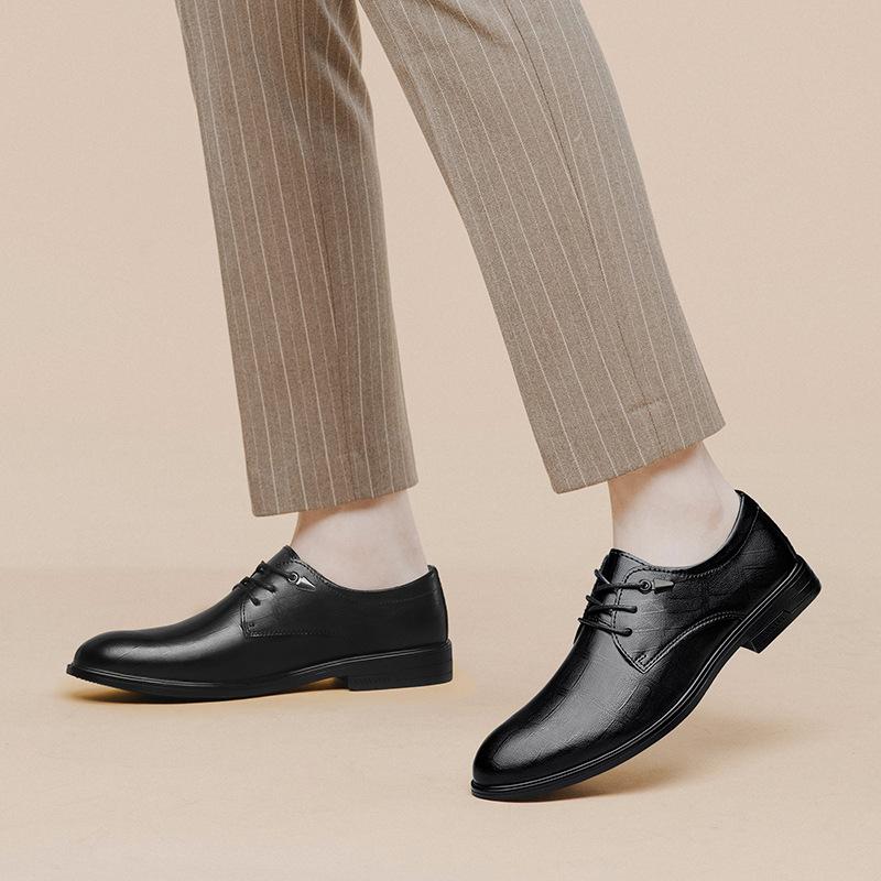 Men's Shoes 2025 Summer New Men's Low-heeled Business Reception Dress Leather Shoes Low-top Plaid Pointed Gentleman Tide Shoes