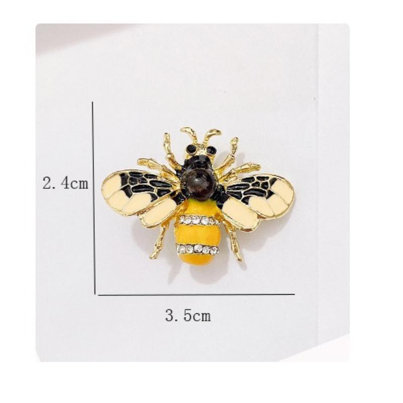 Fashion Versatile Bee Oil Diamond Brooch Personalized Animal Corsage
