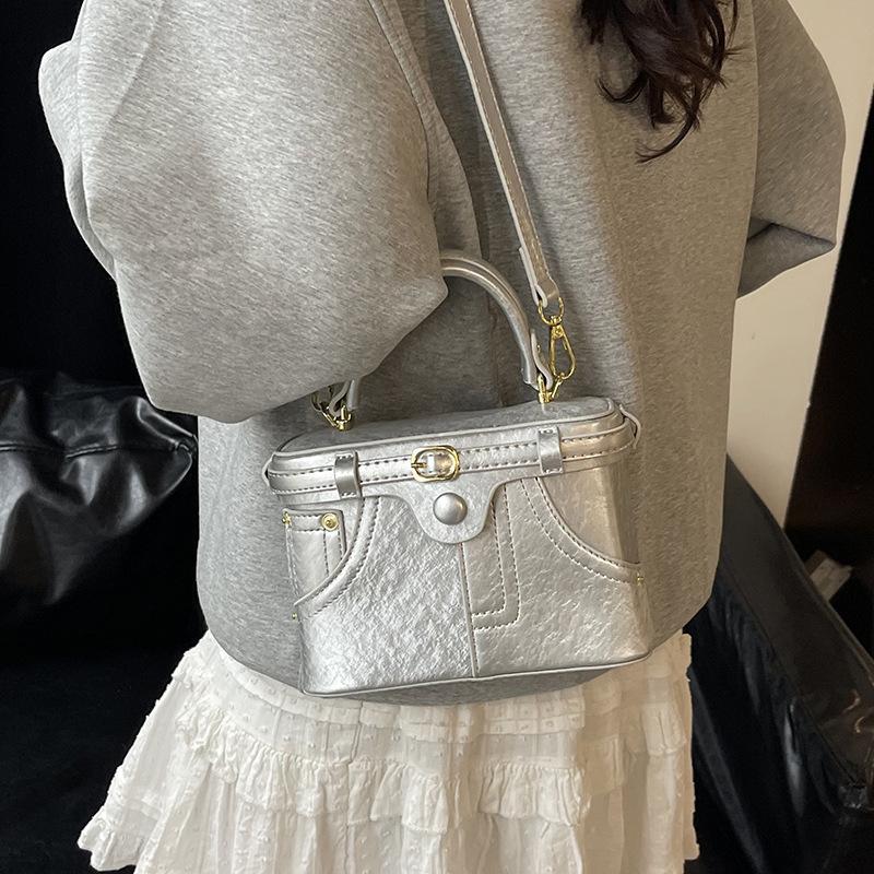 Portable box bag women's new fashion high-end retro large-capacity casual shoulder messenger bag