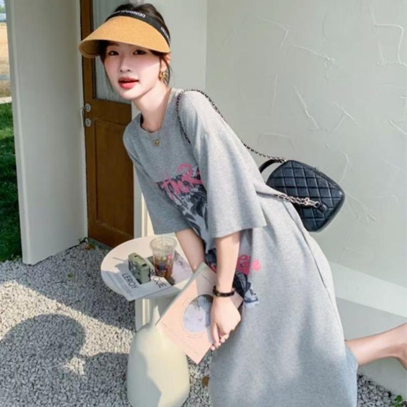 Women's Fashionable Loose and Casual Straight T-shirt Dress Summer Letter-printed Short Long Dress