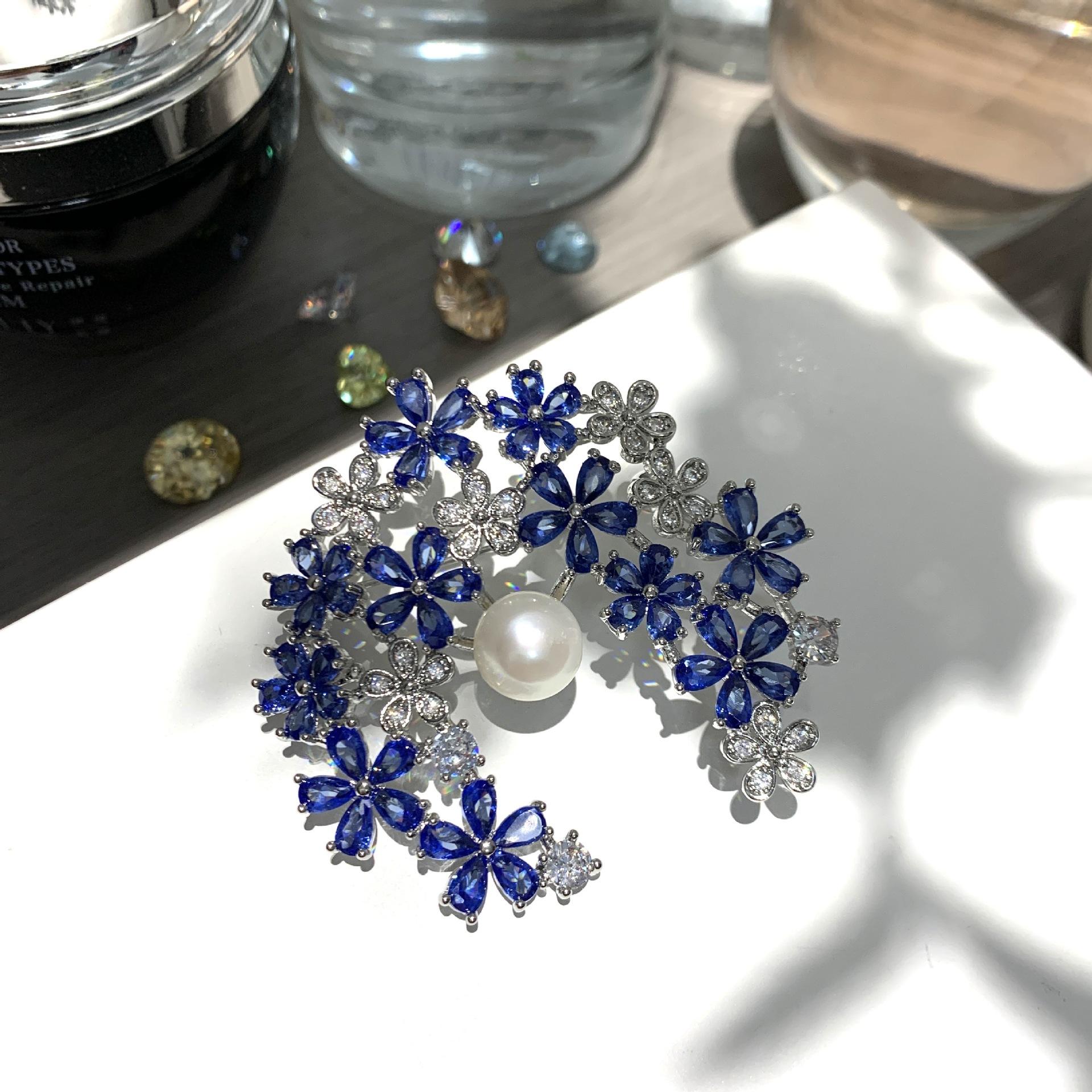 

Броши для пожилых людей, брошь в виде цветка, листа, булавки для женщин, костюм, подвеска, модные броши, ювелирные изделия белый