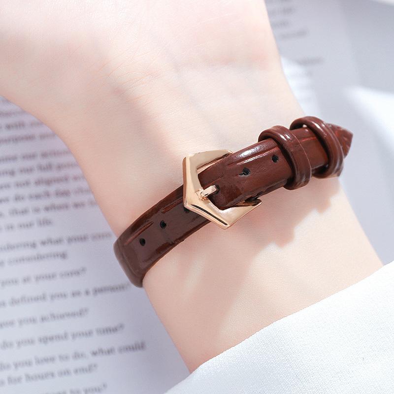 Cic Retro Square Compact Dial Simple Fashion Belt Student Quartz Watch