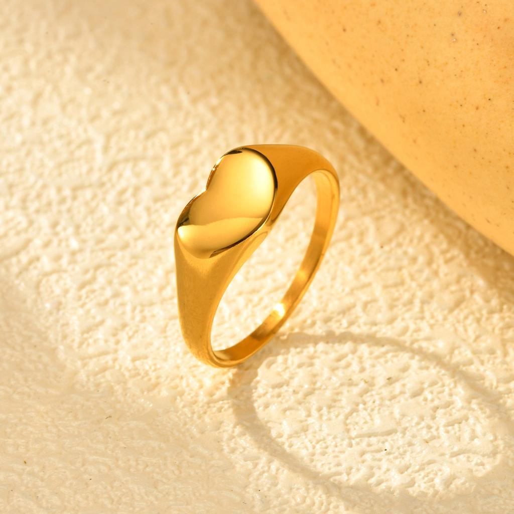 Stainless Steel Heart Rings For Women, Gold Plated Signet Pinky Ring Non-tarnish Jewelry