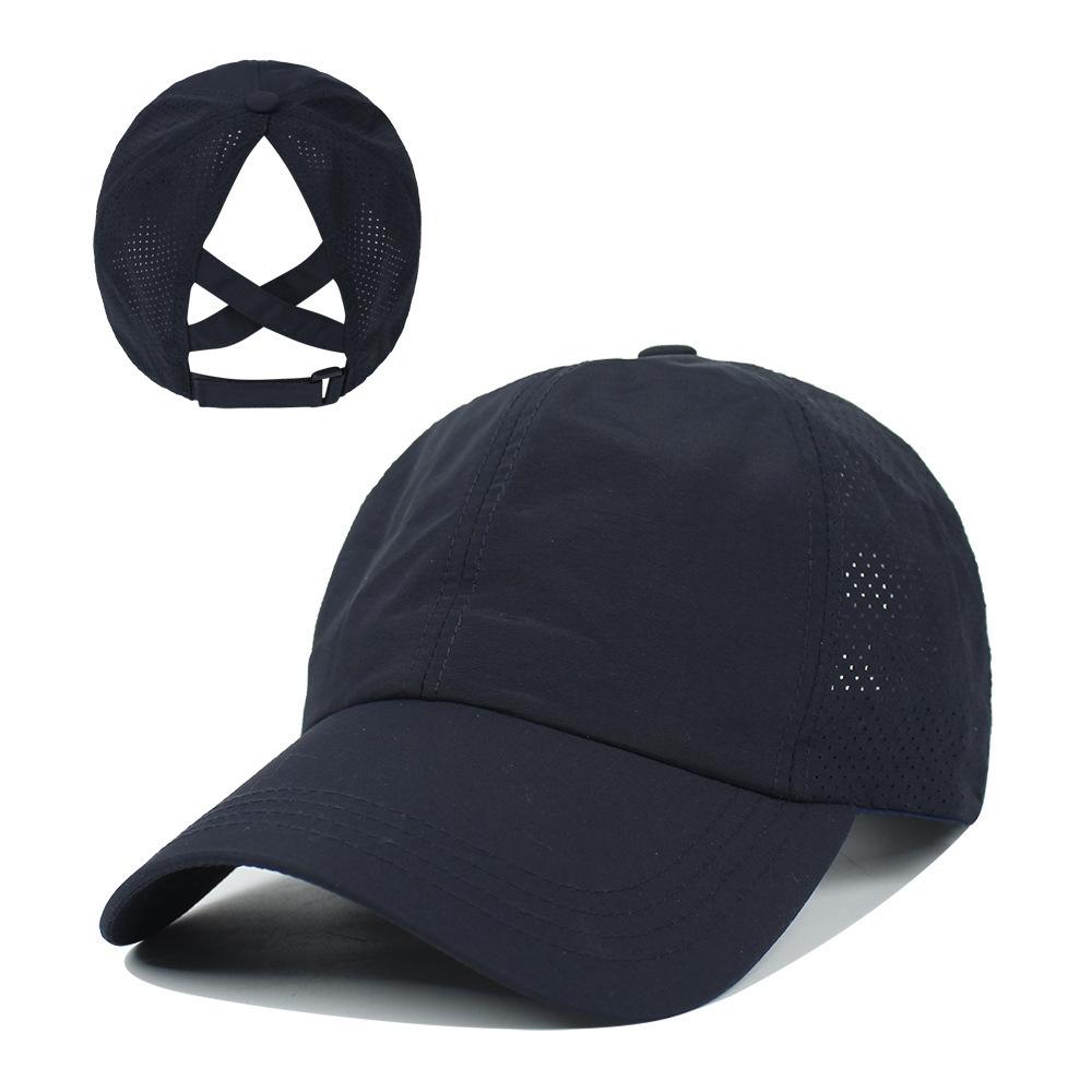 A high ponytail baseball cap for women's outdoor sports, a light, quick-drying, breathable mesh baseball cap, and a sunshade and